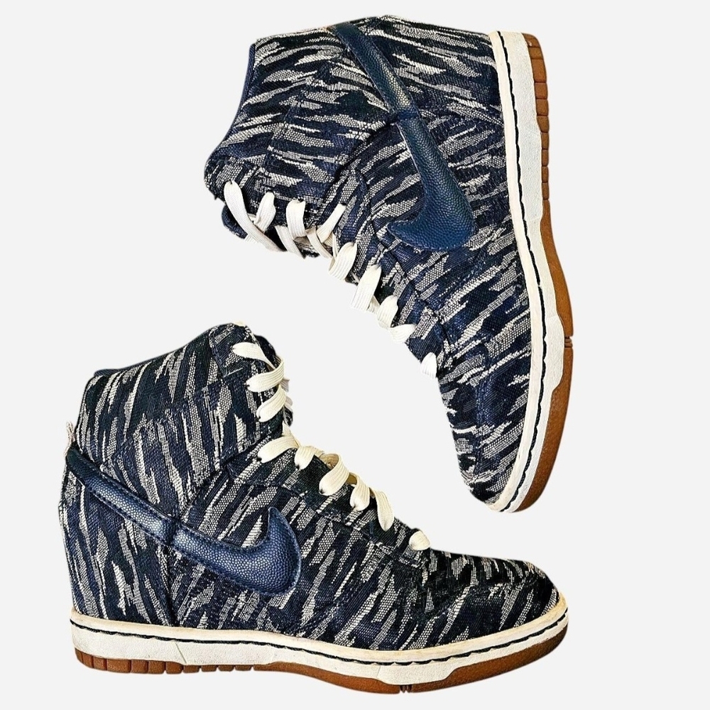 Nike Sky Dunk Hi